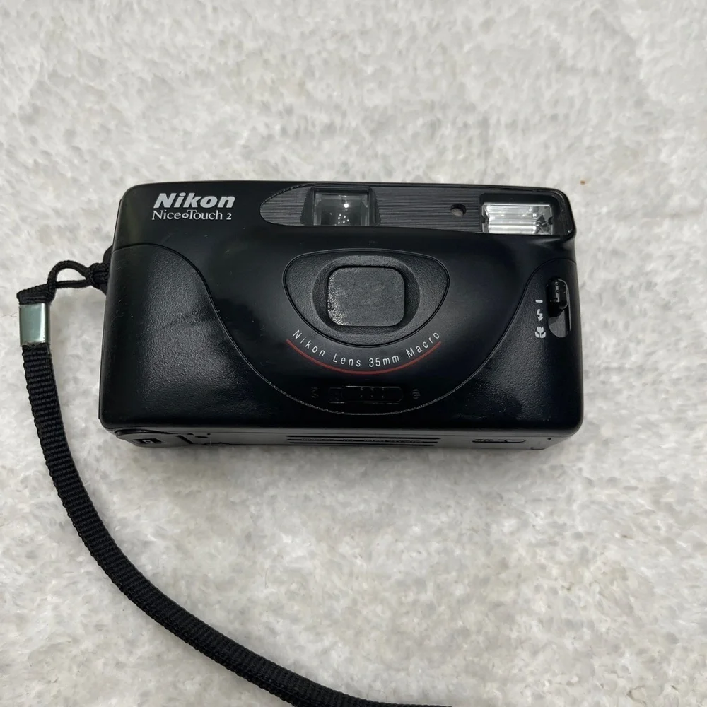 Nikon NiceTouch 2 Compact Black Camera - UNTESTED